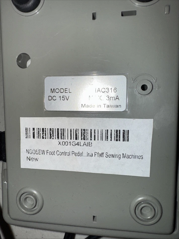 Pedal electrónico para máquina de coser Phaff Foto 4 de 4