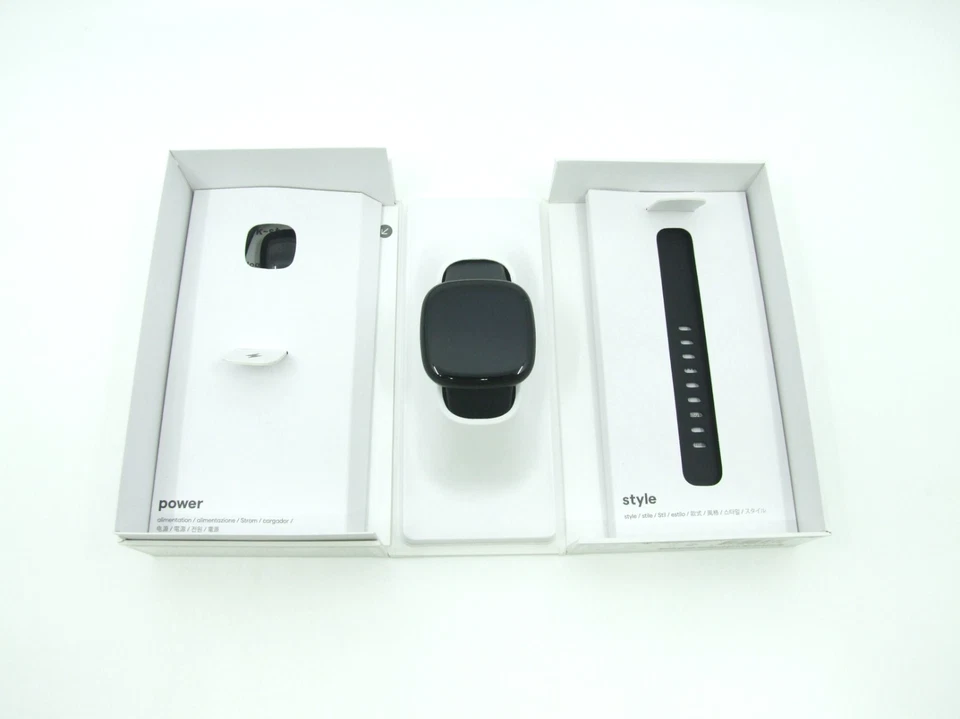 Fitbit Versa 3 Health & Fitness Smartwatch with GPS - Image 2 of 4