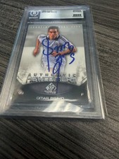 2011 SP GAME USED MLS - OMAR BRAVO - SIGNED BECKETT AUTHENTIC AUTO 10 CHIVAS