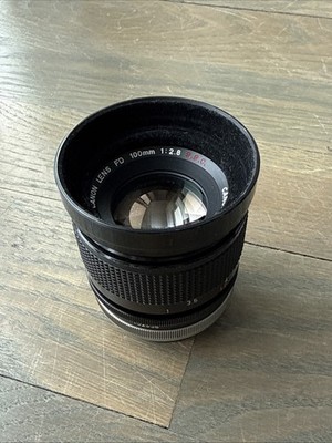 Canon Lens FD 100mm 1:2.8 SSC -