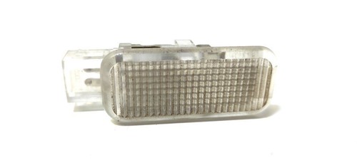 Volkswagen PASSAT B5 1998 Sonstige Leuchte Innenraum 3B0947415 UST52690