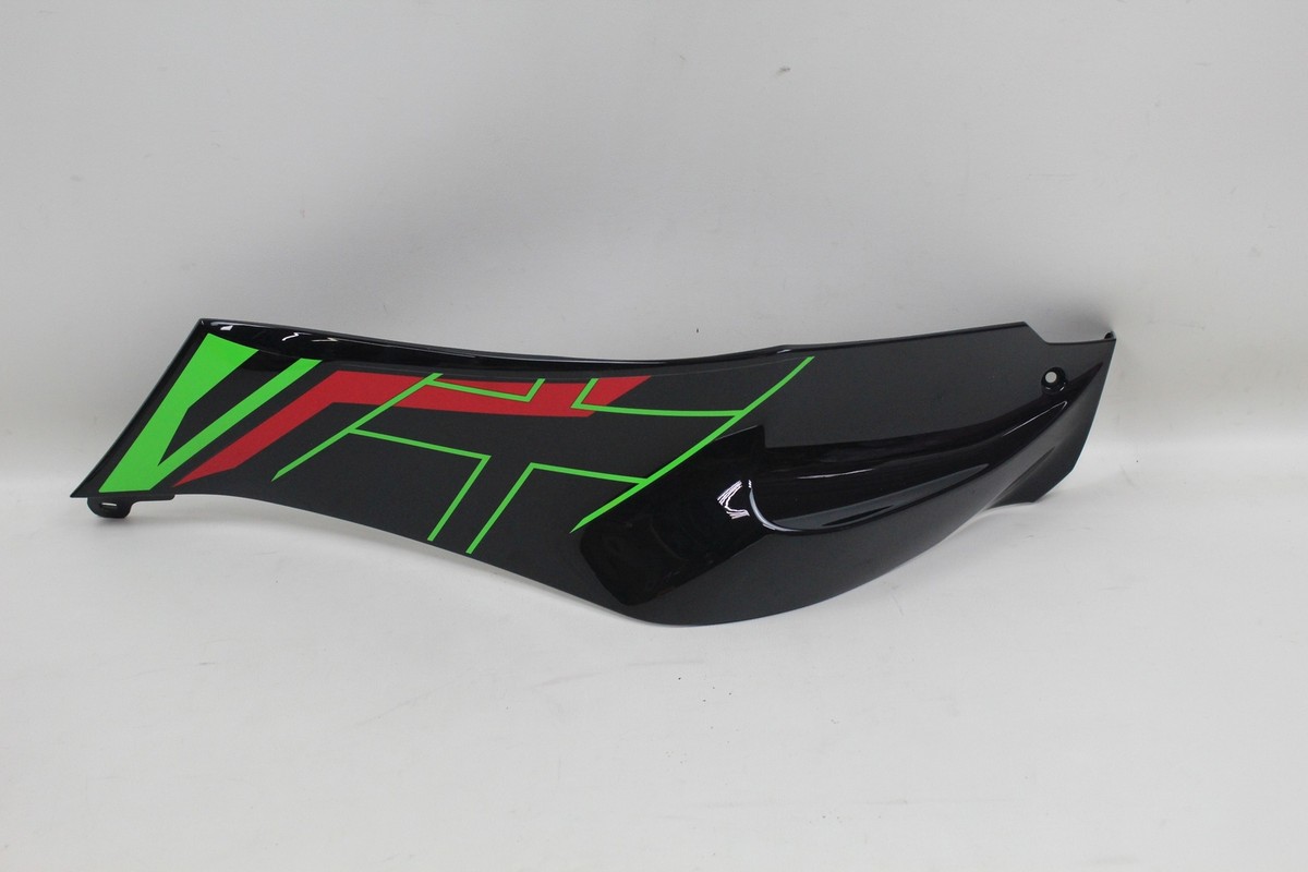 Kawasaki ZX10R Ninja 21-23 OEM Left Side Fuel Gas Tank Fairing
