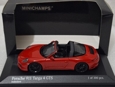 Porsche 911 (991.2) Targa 4 GTS 2016 Red 1:43 Minichamps 410067340