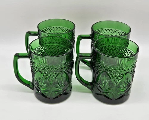 4 Cristal D Arques-Durand Antique Emerald Green Glass Mug France Vintage Pressed