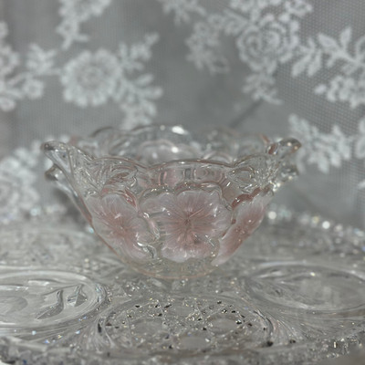 Mikasa STUDIO NOVA Frosted Pink Pansy Flower Bowl with Handles