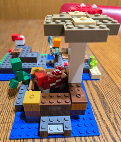 2017 LEGO MINECRAFT MUSHROOM ISLAND SET #21129, COMPLETE