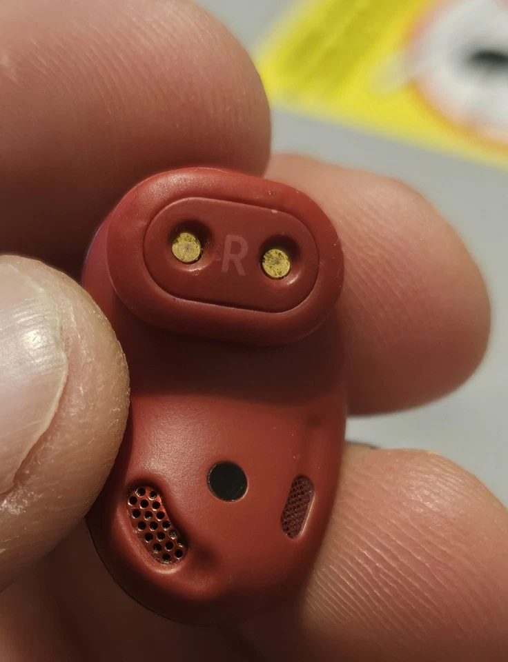 Auriculares inalámbricos Samsung Galaxy Buds Live LN AKG rojos SM-R180 cápsulas Buds Excellen Foto 4 de 4