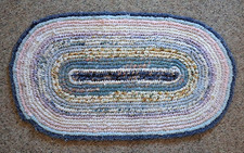 Vintage Braided Rag Rug 22 x 39 Oval Cotton G...
