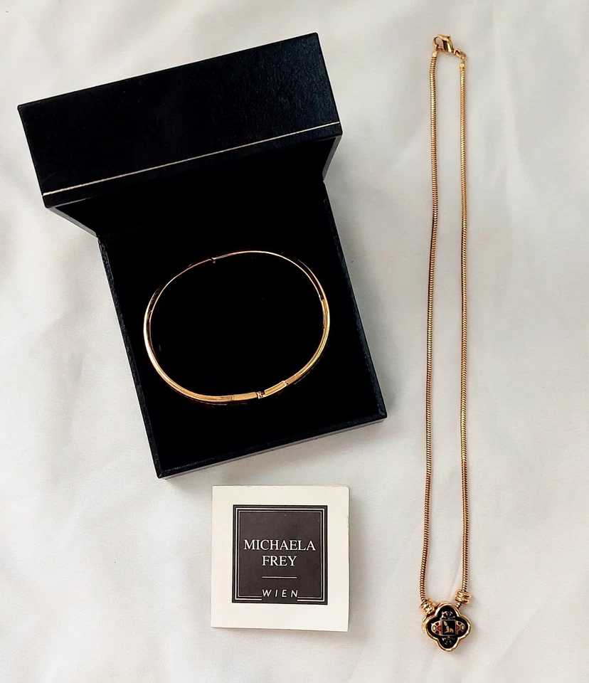 Micheala Frey/Frey Wille 24ktgp fire enameled Etrusan bangle bracelet & necklace - Image 2 of 4