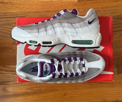 2019 Nike Air Max 95 Grape Snakeskin, Size 9.5: AO2450-101 (DS W/ DAMAGED BOX)