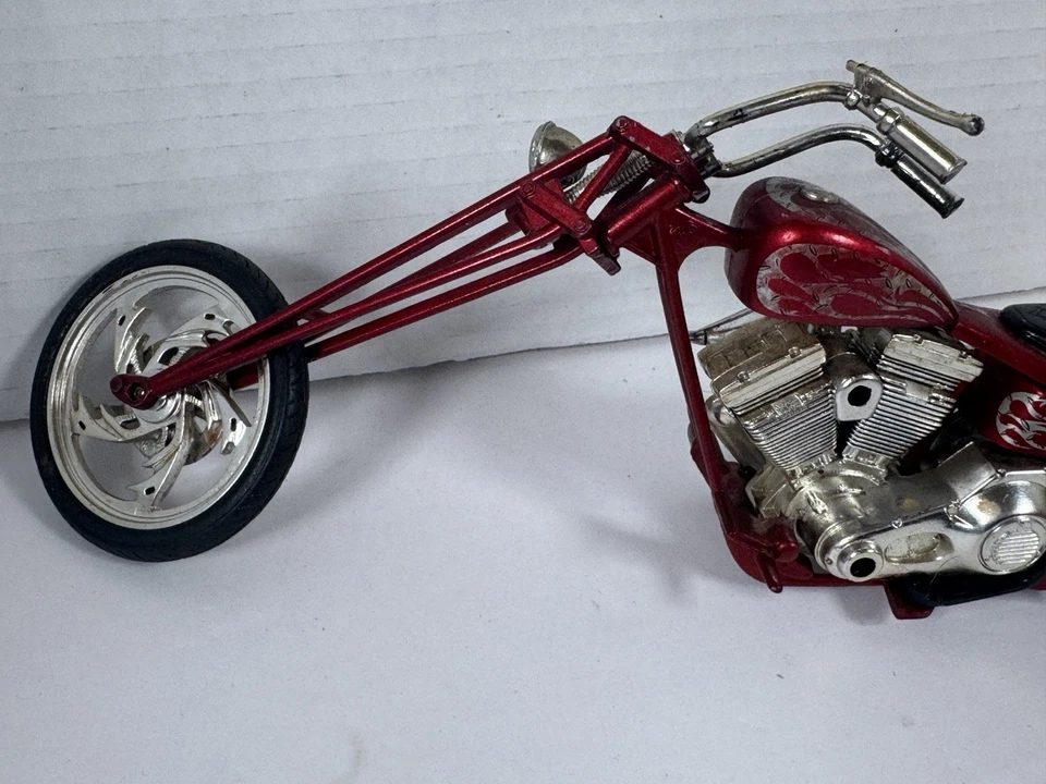 Moto Custom Chopper New-Ray 1995, vintage. 43493 Die Cast rojo 1:12. Rojo Foto 4 de 4