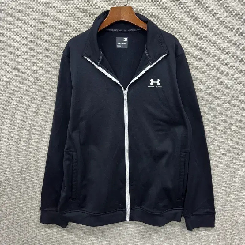 Under Armour Men's Lightly Used Fleece Zip-up Jacket XXL thumbnail 4