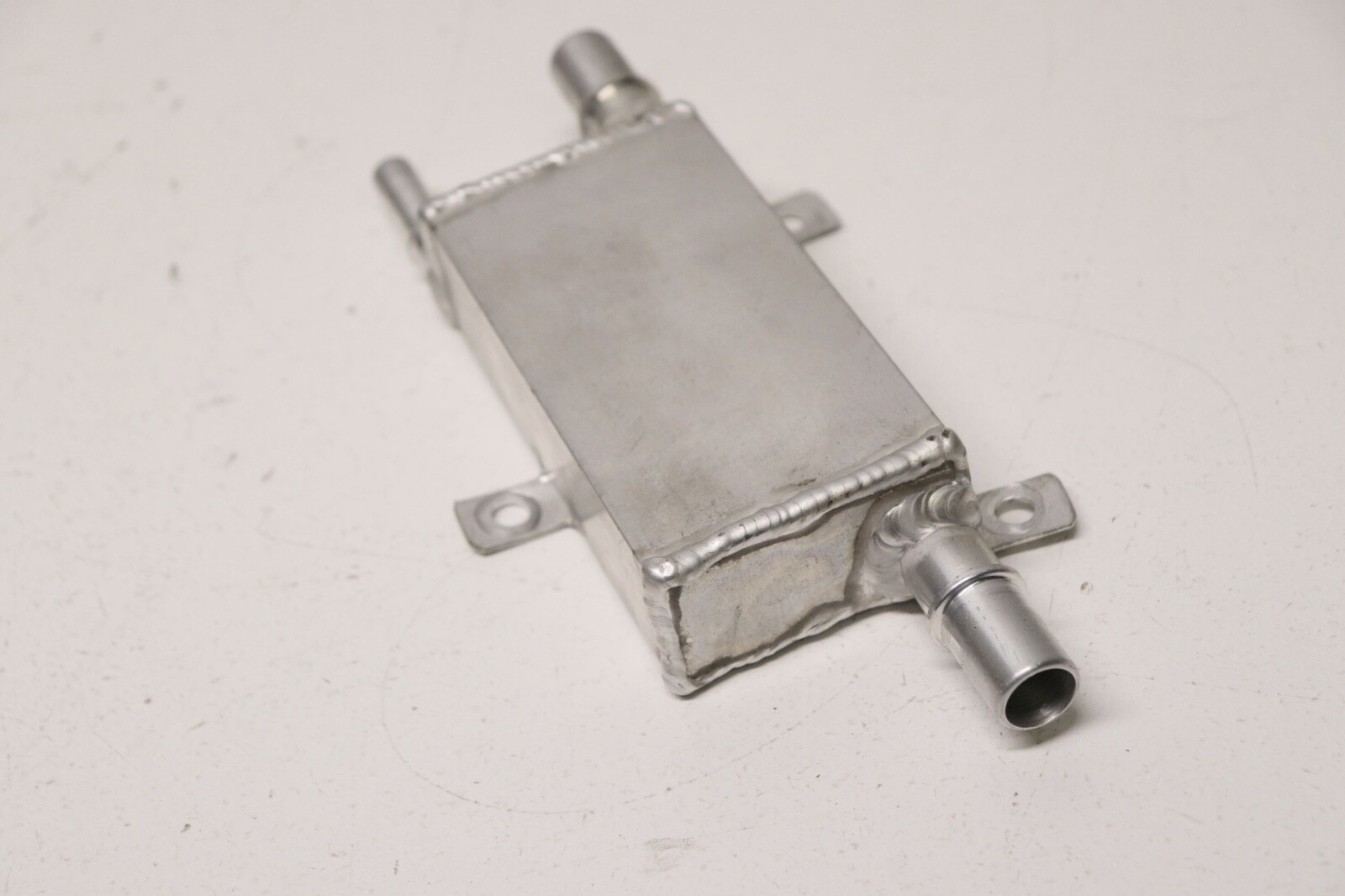 P200596 2003-2008 Maserati Quattroporte M139 Fuel Tank Filter Disareator OEM