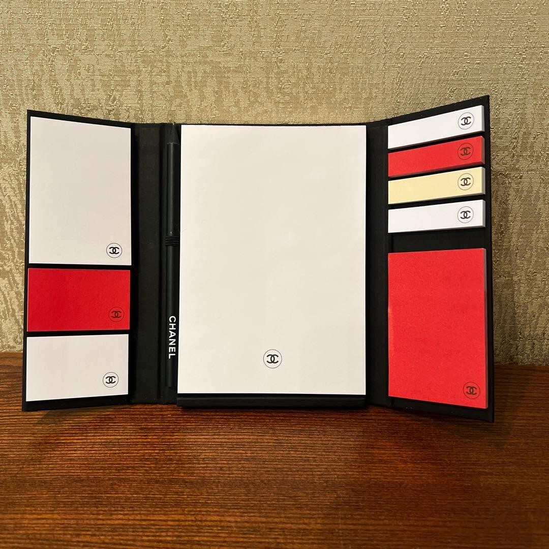 CHANEL LA COLLECTION Sticky Notes & Pencil Set 2024 Limited Edition Novelty Gift-image