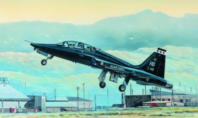 Trumpeter 02852 - 1:48 US T-38A Talon - Neu