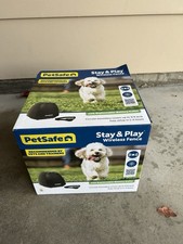 PetSafe Original Wireless Electric Fence for Dogs Pet Safe Stay  Play Tested 