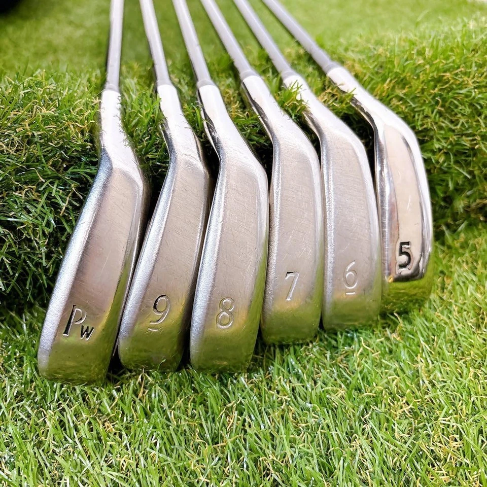 MARUMAN MAJESTY ROYAL IV 6pcs Iron Set 5-9/PW Flex-R No Head Cover - Image 3 of 4