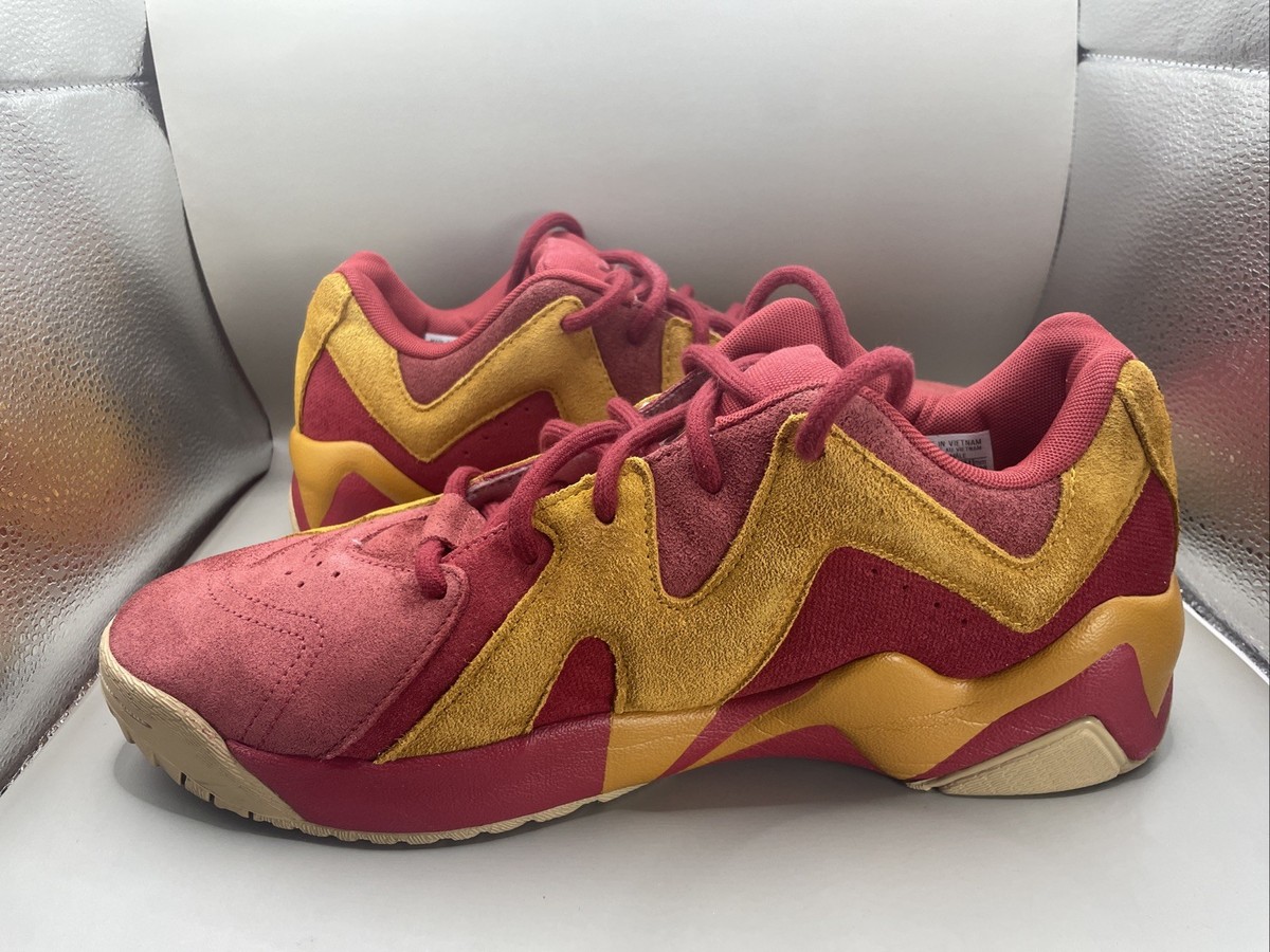 Reebok Kamikaze II Low Looney Tunes Wile E. Coyote Mens 12 Red In