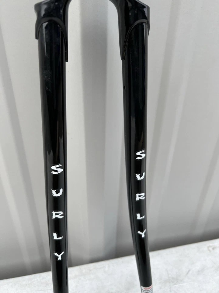 Nuevo ~ Horquilla de carretera Surly Pacer 700c negra 1 1/8" QR sin rosca negra Foto 3 de 4