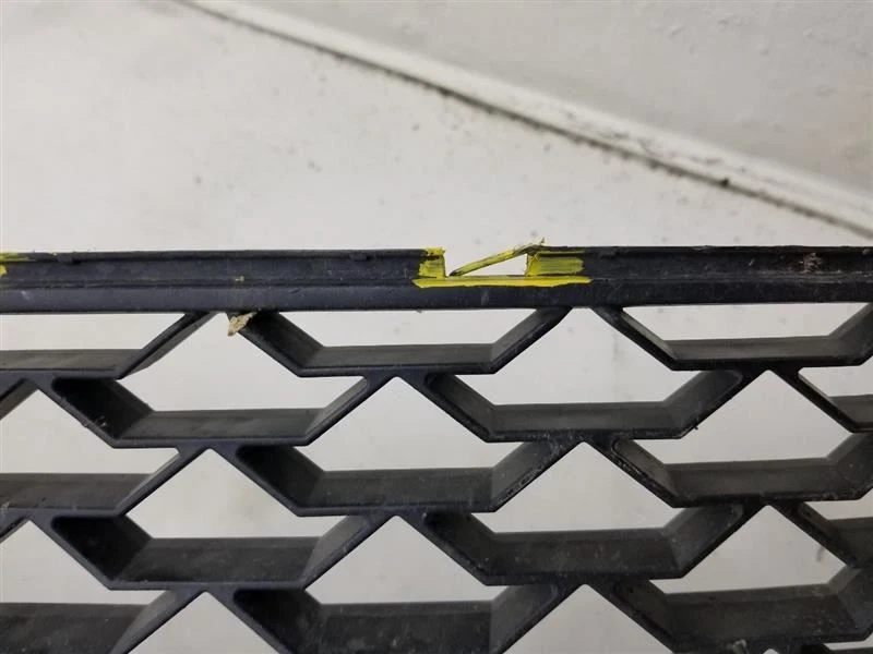 13 14 15 16 SCION FR-S DRIVER REJILLA INFERIOR IZQUIERDA BASE EXTREMOS CON FAROS ANTINIEBLA Foto 4 de 4