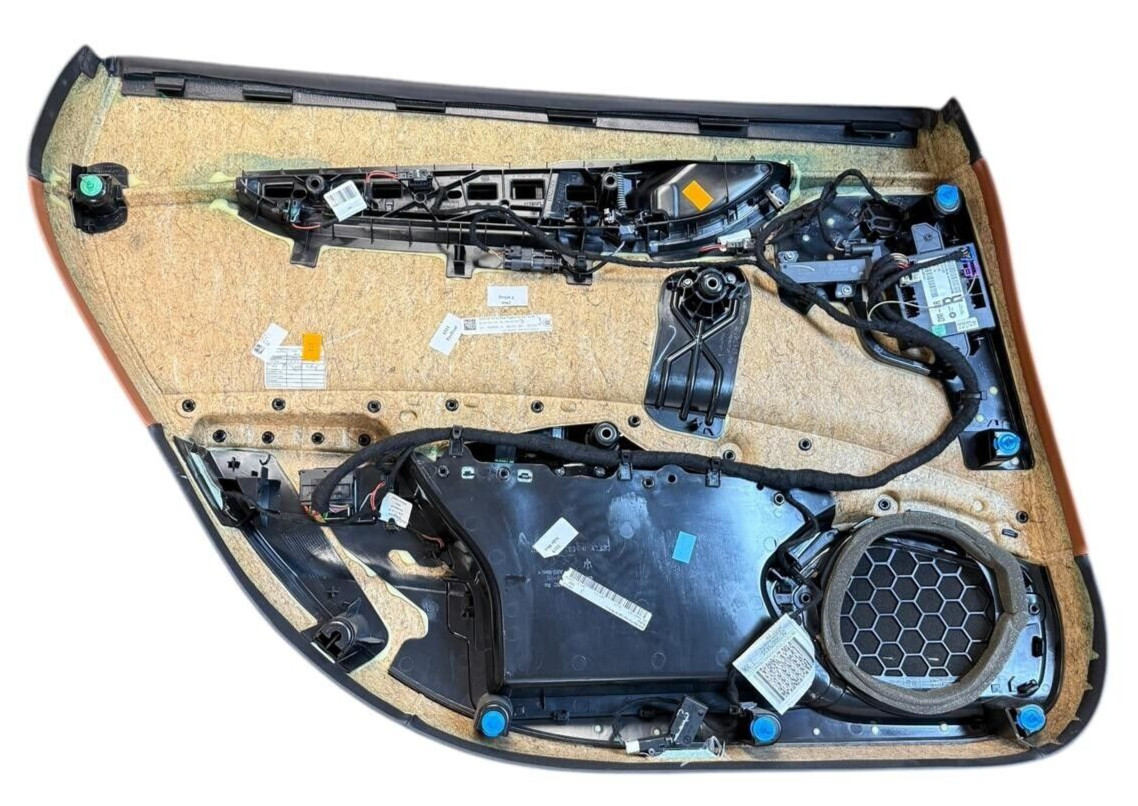 2014-2020 MASERATI QUATTROPORTE S REAR RIGHT PASSENGER INTERIOR DOOR PANEL OEM