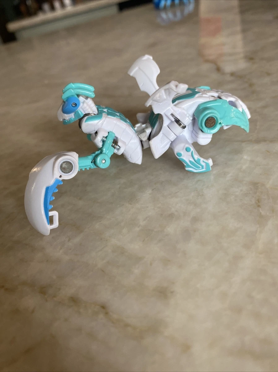 Bakugan Haos Mantonoid Ultra B500 Loose. Injured Right Pincher