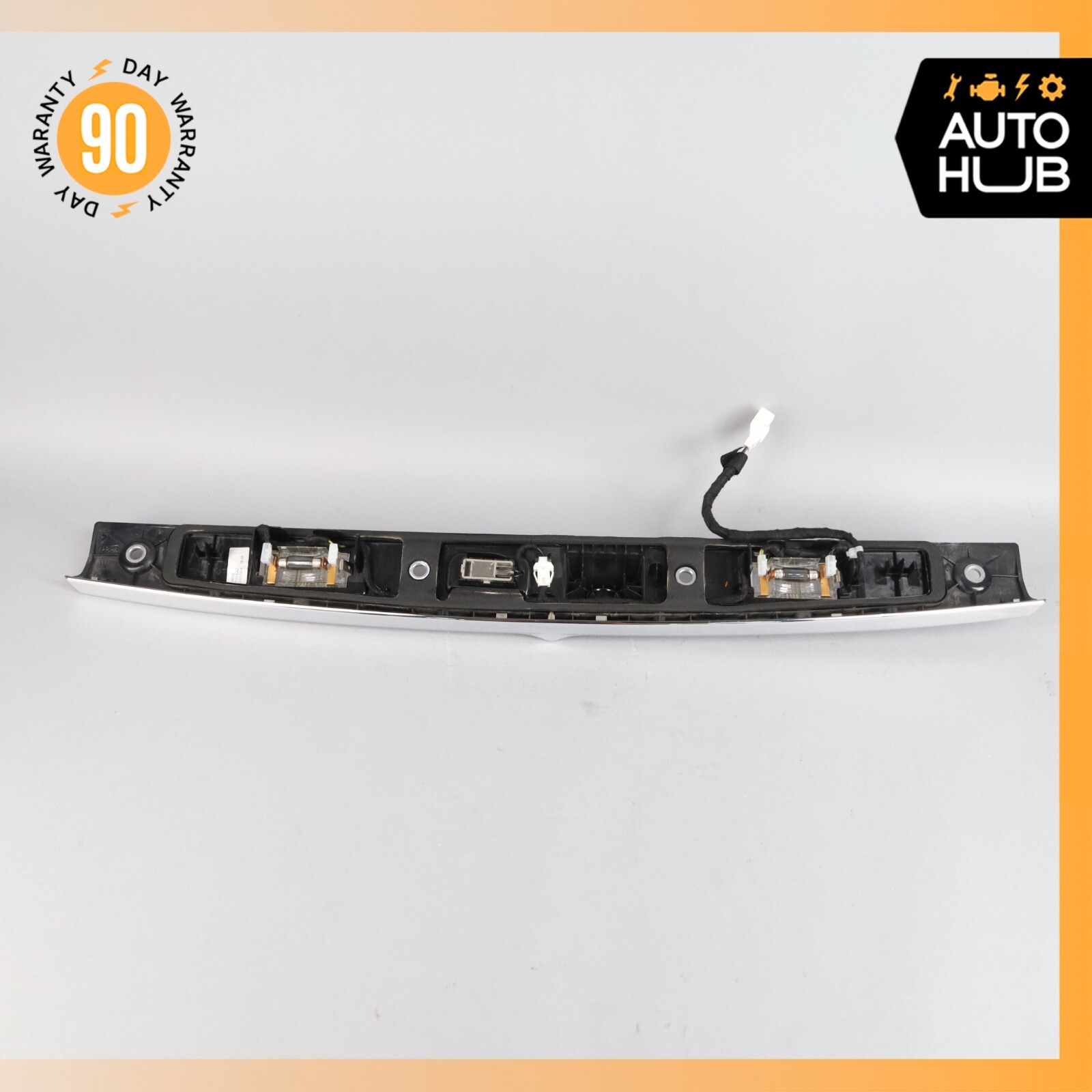 14-22 Maserati Quattoporte M156 S Q4 Rear Trunk Lid Moulding Plate w/Lights OEM