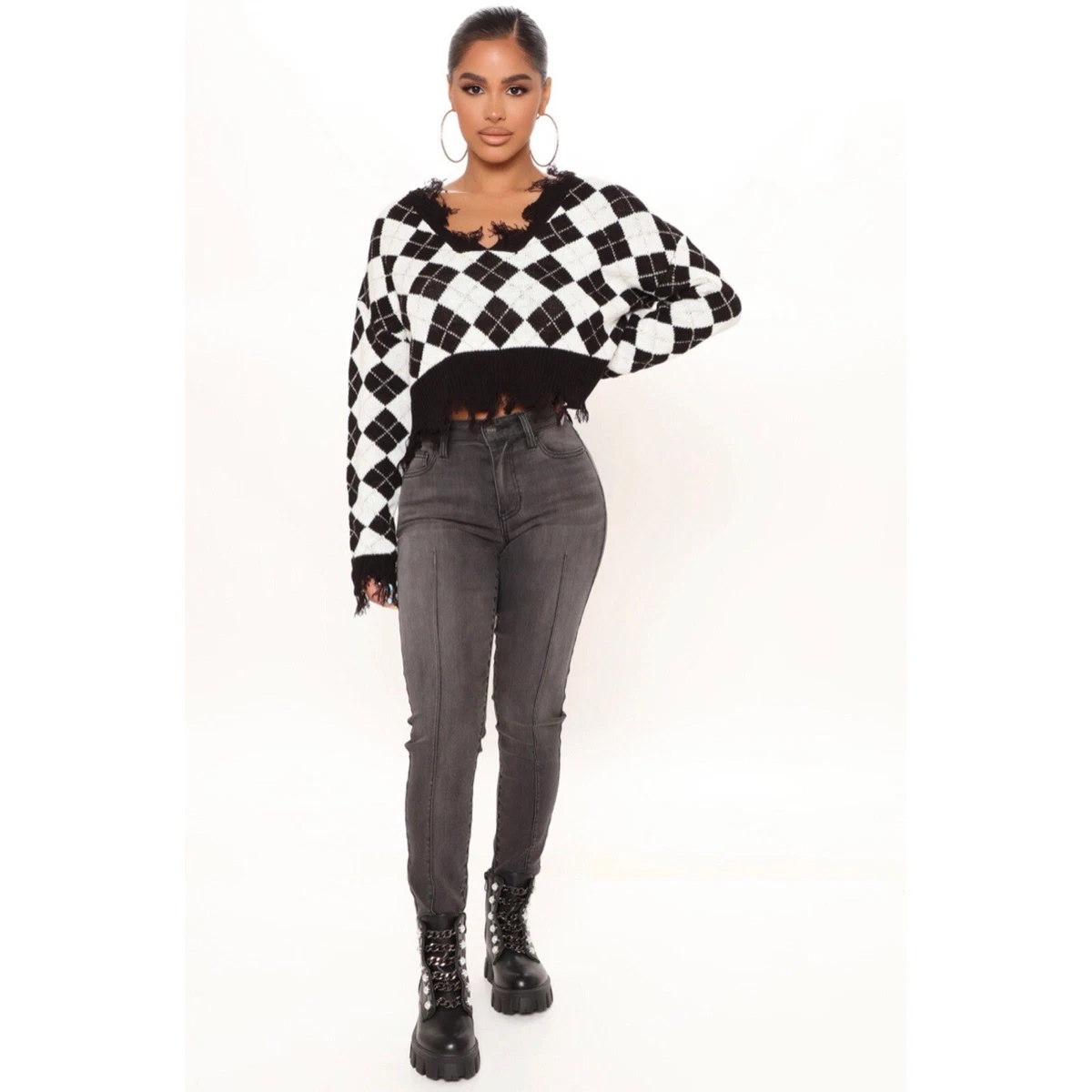 Fashion nova cropped sweater top