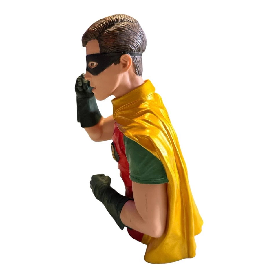 Diamond Select Toys Batman Clásico 1966 Serie de TV: Banco Busto Vinilo Robin Foto 3 de 4