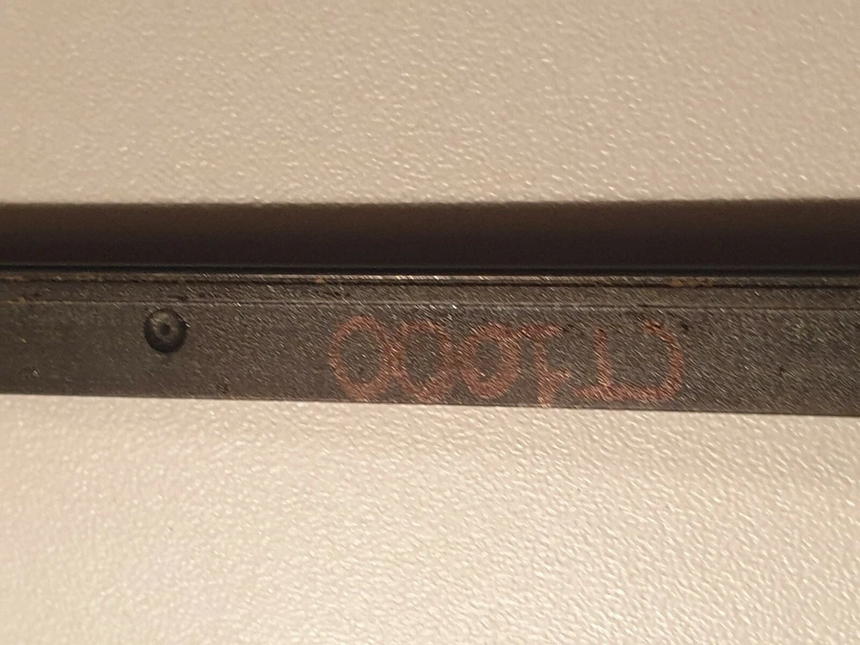 Contours de vitre tactile tablette Carrefour CT100 - Originale - Photo 4/4