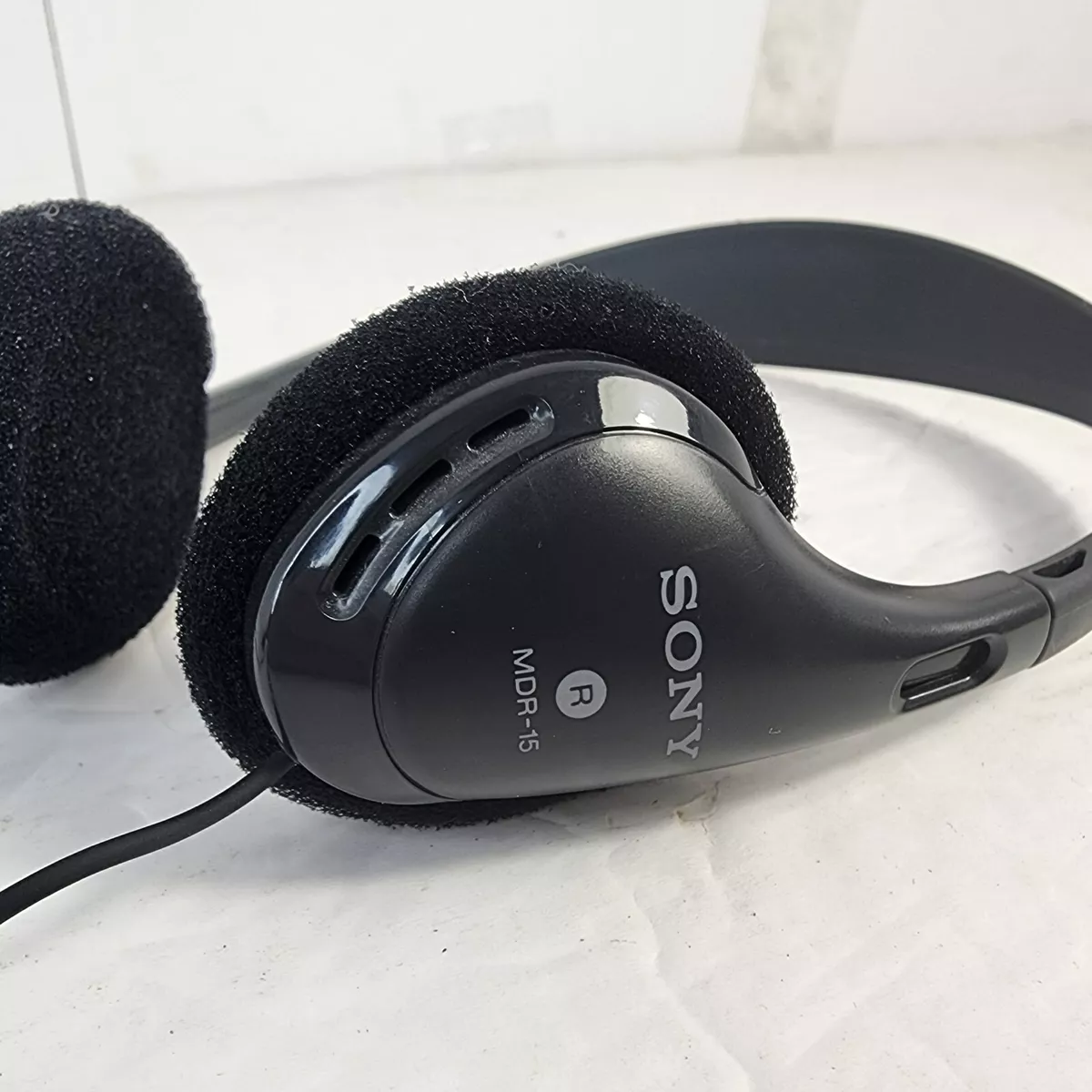 Sony MDR 15 Stereo Headphones Headband On Ear Walkman Clean