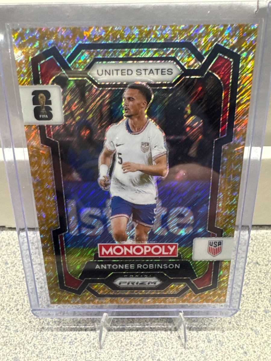 2026 Panini Prizm FIFA World Cup #52 Antonee Robinson – US, Gold