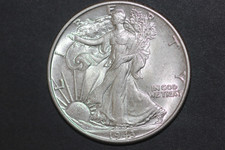 1943 Silver Walking Liberty Half Dollar BU GEM Condition "Mint Luster"