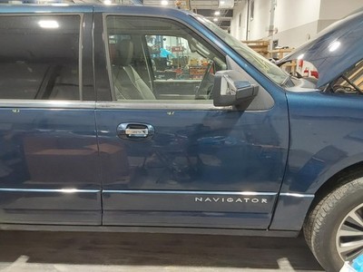 Used Front Right Door Assembly Front fits: 2017 Lincoln Navigator electric side