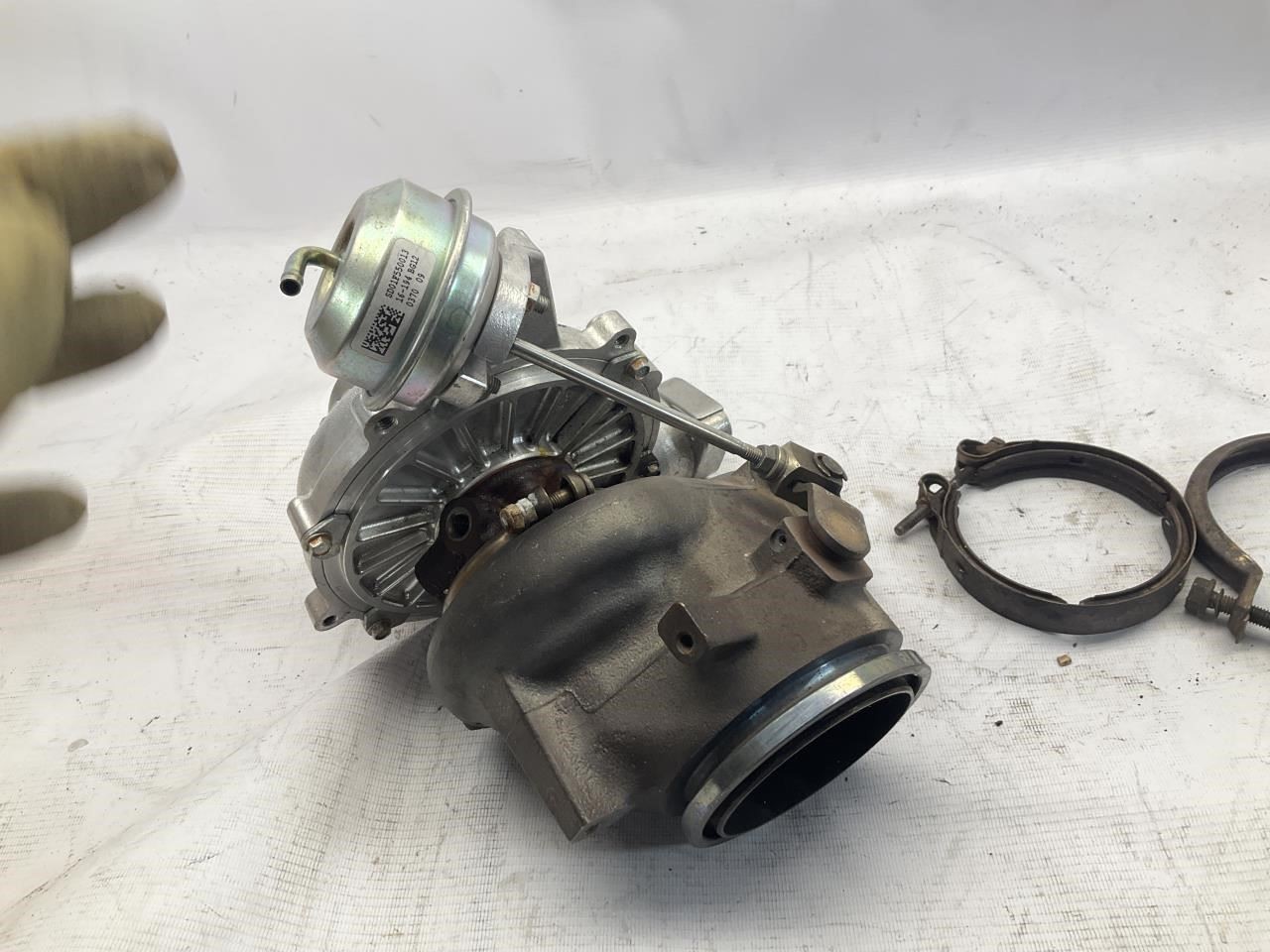 16-19 Ferrari 488 GTB Spider Right Turbo Turbocharger T