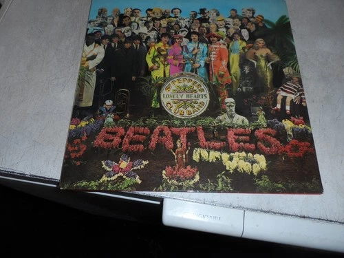BEATLES - SGT PEPPER 1967 PARLOPHONE PCS7027