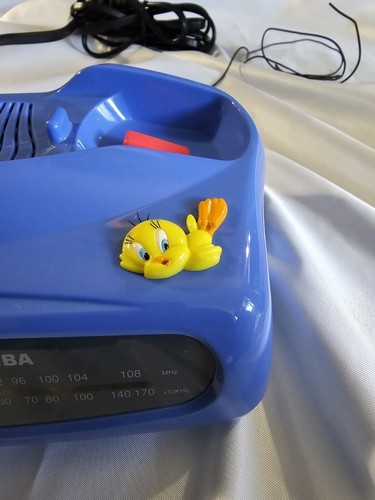 Toshiba Looney Tunes telefon z radiem zegarowym - Zdjęcie 13 z 13