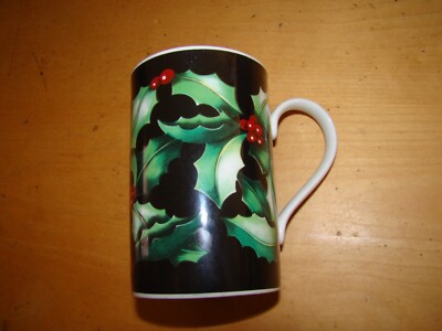 DUNOON HOLLY DESIGN MUG CAROLINE BESSEY  MADE IN SCOTLAND