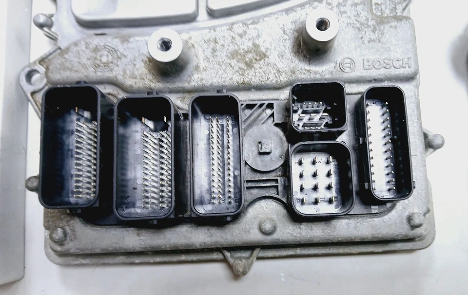 BMW 535i 2011 F07 N55 KIT UNIDAD ECU CONTROL MOTOR DME 7632115 - Imagen 2 de 4