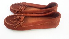 Minnetonka Women's 8 Moccasins Suede Leather Slip On Loafers Shoes Fringe Used
