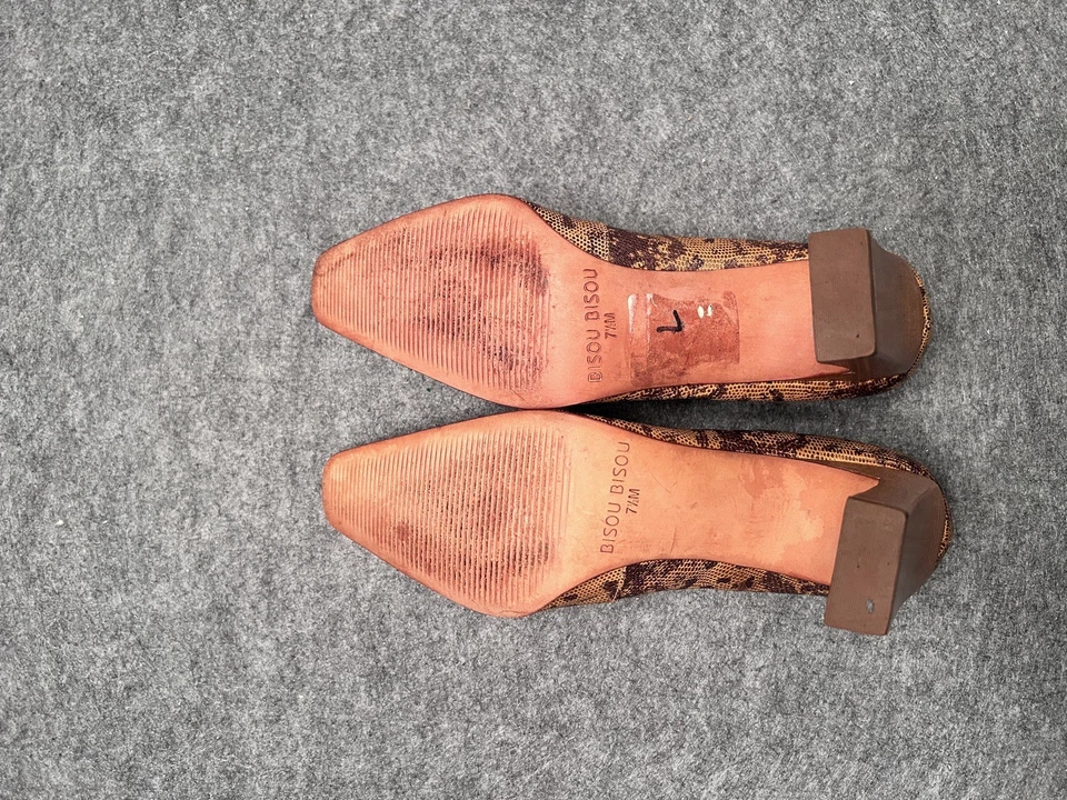 Zapatos de salón Bisou Bisou con estampado de serpiente talla 7,5 M cuero tostado punta cuadrada tacones Foto 3 de 4