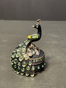Peacock Trinket Box Magnetic Lift Off Lid 2”x2.5” Jeweled Enamel