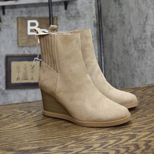 universal Thread Womens Heeled Cypress Winter Boots 88375523 Taupe Brown 6M