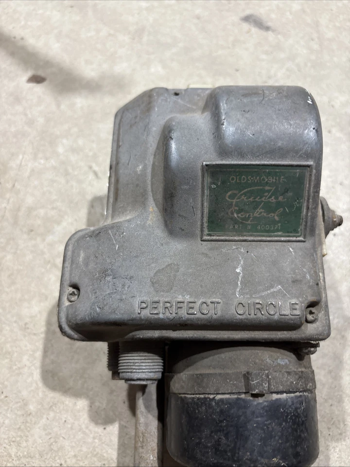 1967 1968 Oldsmobile Cruise Control Unit GM # 400371 Core Untested - Image 3 of 4