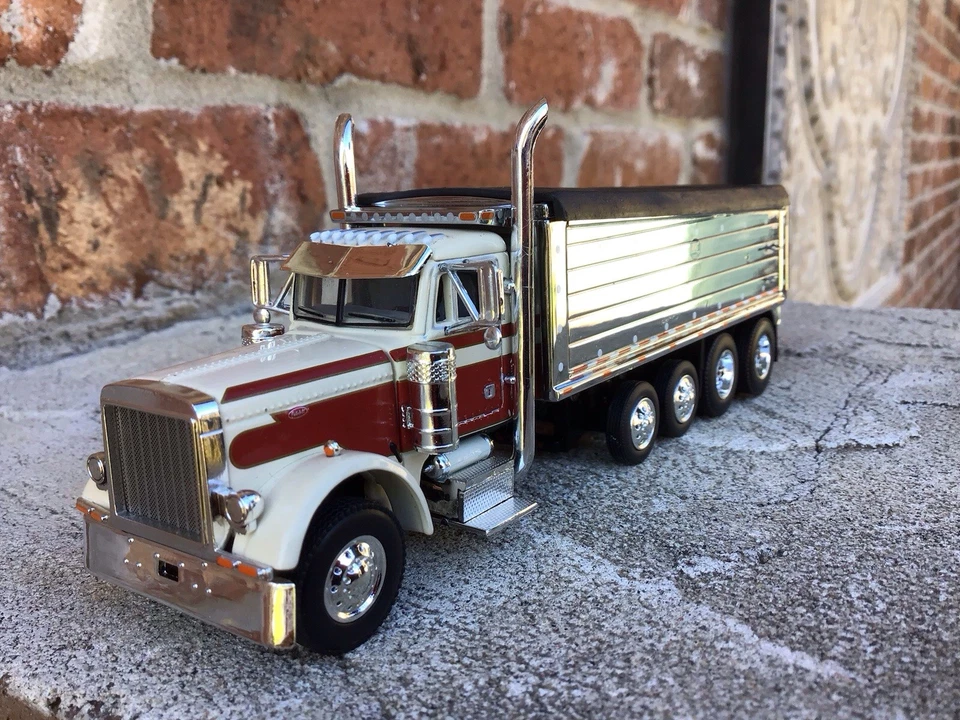 1/64 DCP Peterbilt 379 Dump Truck w/ Mac DumpFour -Axle . RARE - Image 4 of 4