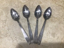 4 Vintage Florigold “Seald Sweet” Grapefruit Fruit Spoons Stainless Flatware MCM