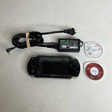 SONY PSP 1001 HANDHELD W/ Spider-man 2, Sampler, CHARGER - NEW BATTERY - TESTED