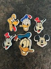 Walt Disney Production Lot of 6 Vtg Pins 2 Donald Duck 2 Goofy 1 Pluto 1 Mickey