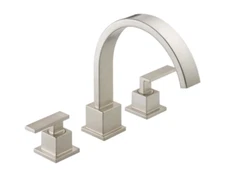 Delta T2753-SS #74 Vero Deck Mounted Roman Tub Filler Trim