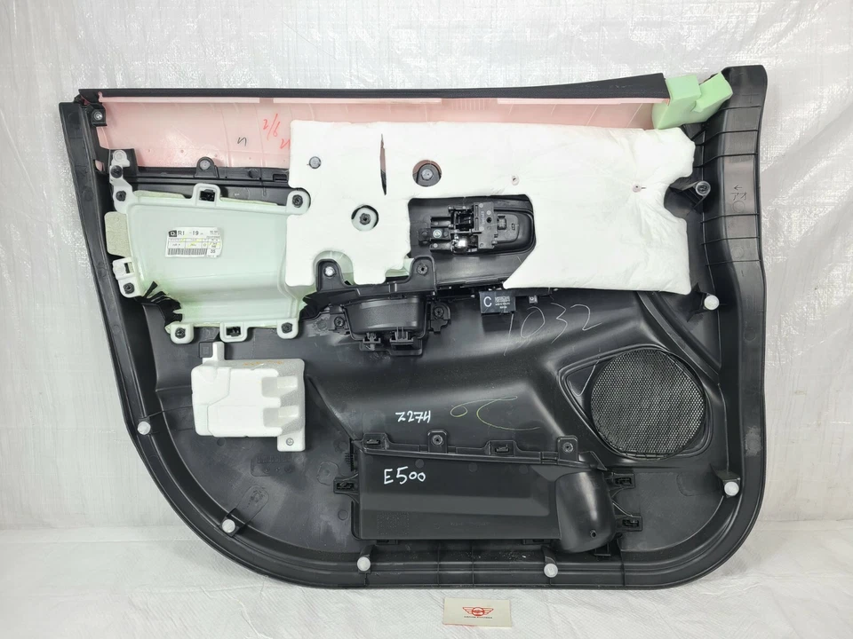 2020 Mitsubishi RVR Door Trim Panel Front Right Passenger OEM Foto 3 de 4